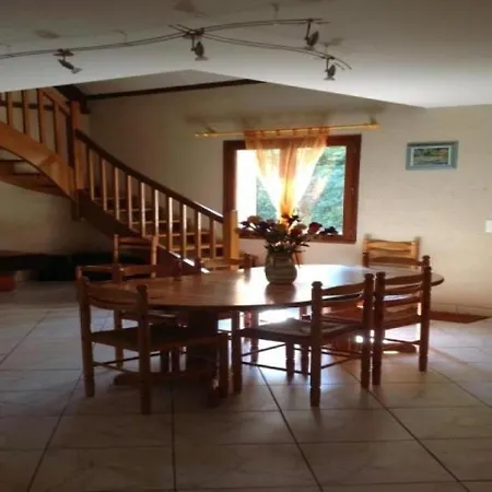 House Roc De Curios Dom wakacyjny Calvignac